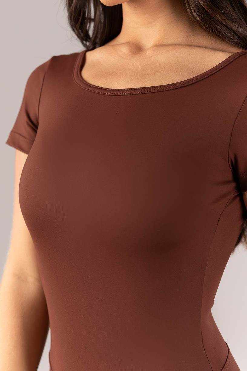 Macaquinho com Mangas Curtas (Marrom Escuro) | Ref: K4350-B - Imagem 4