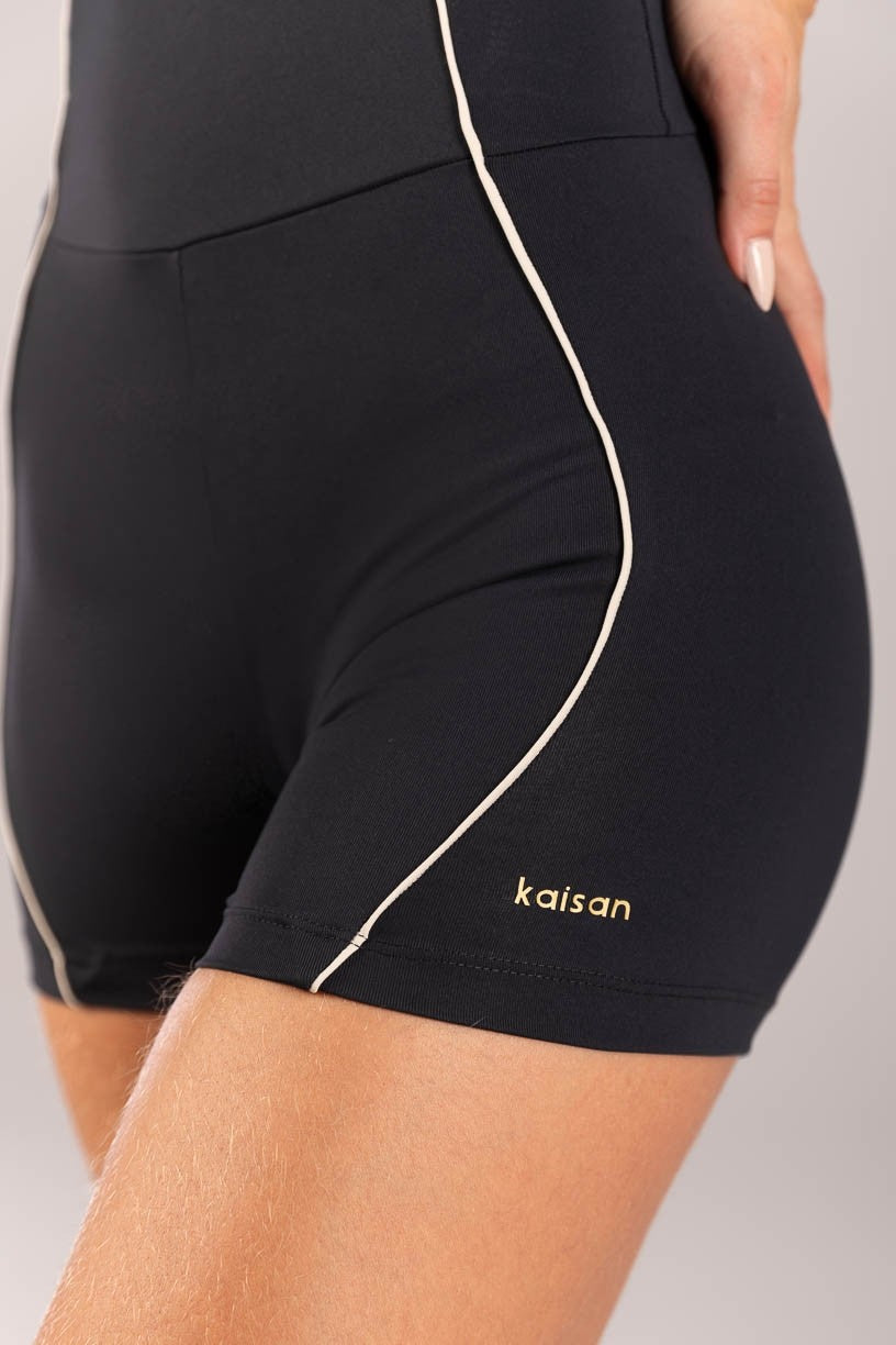 Macaquinho com Vivo e Alças Reguláveis (Preto / Bege) | Ref: K4373-A - Imagem 6