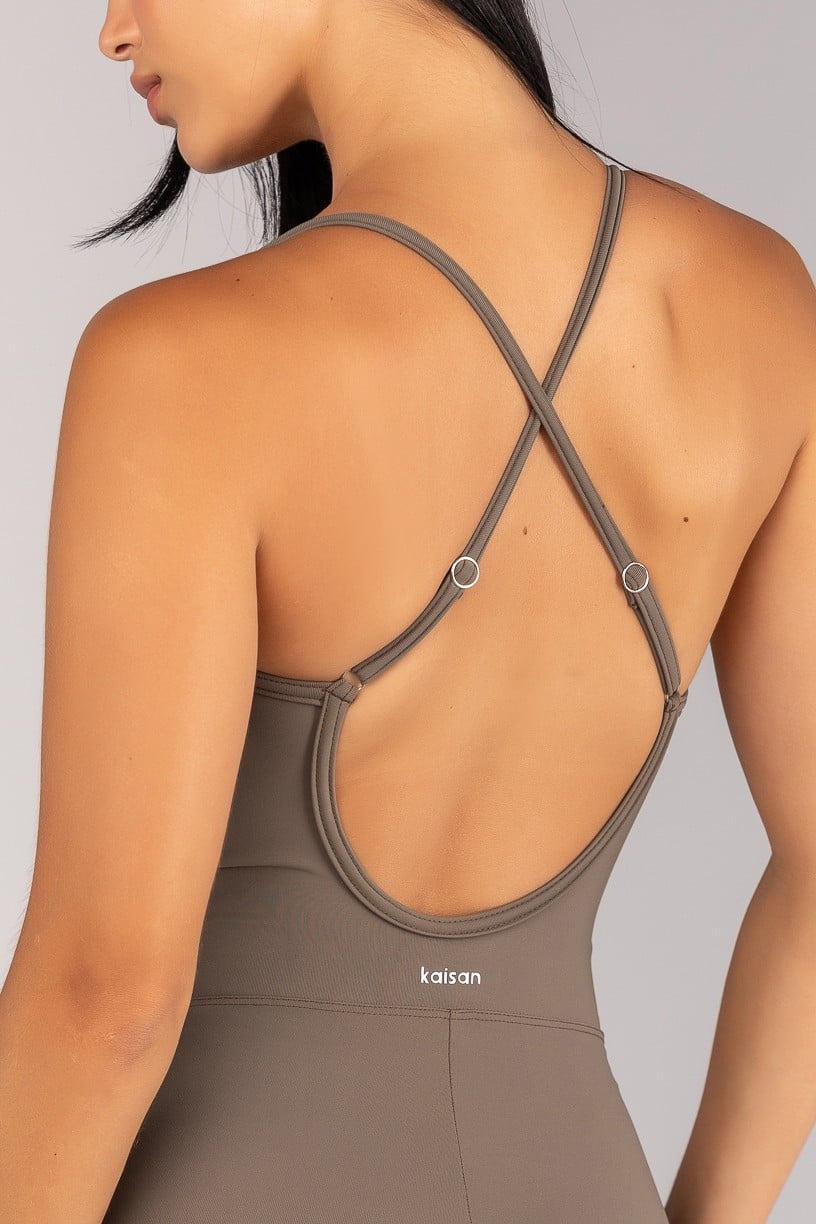 Macaquinho sem Gancho com Alças Cruzadas (Oliva / Off-White) | Ref: K4701-C - Imagem 6